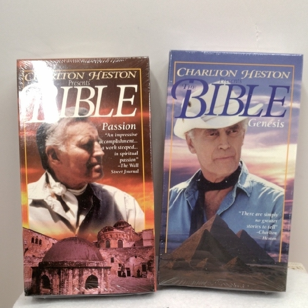 Bible Collection - Multicolor - Picture 3 of 10